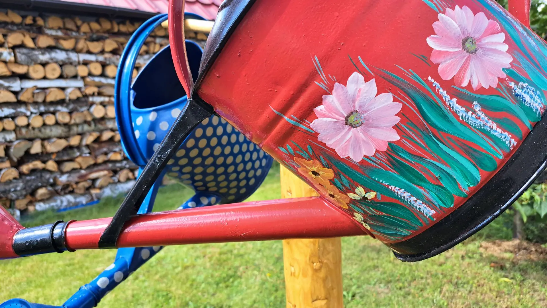 Lucyna Lenkiewicz - Sztuka Użyteczna